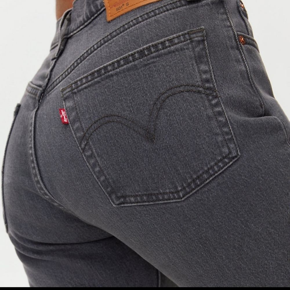 Vintage LEVIS (big E) 501 Skinny Button Fly Premium Denim Fade Wash W25/L28